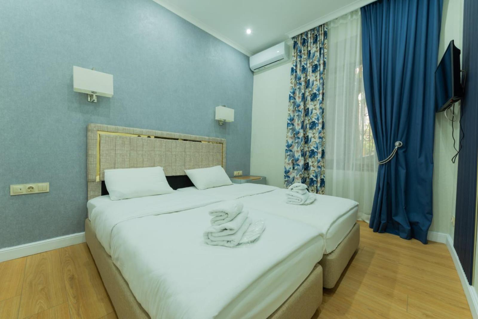 Marita Hotel Tbilisi Buitenkant foto