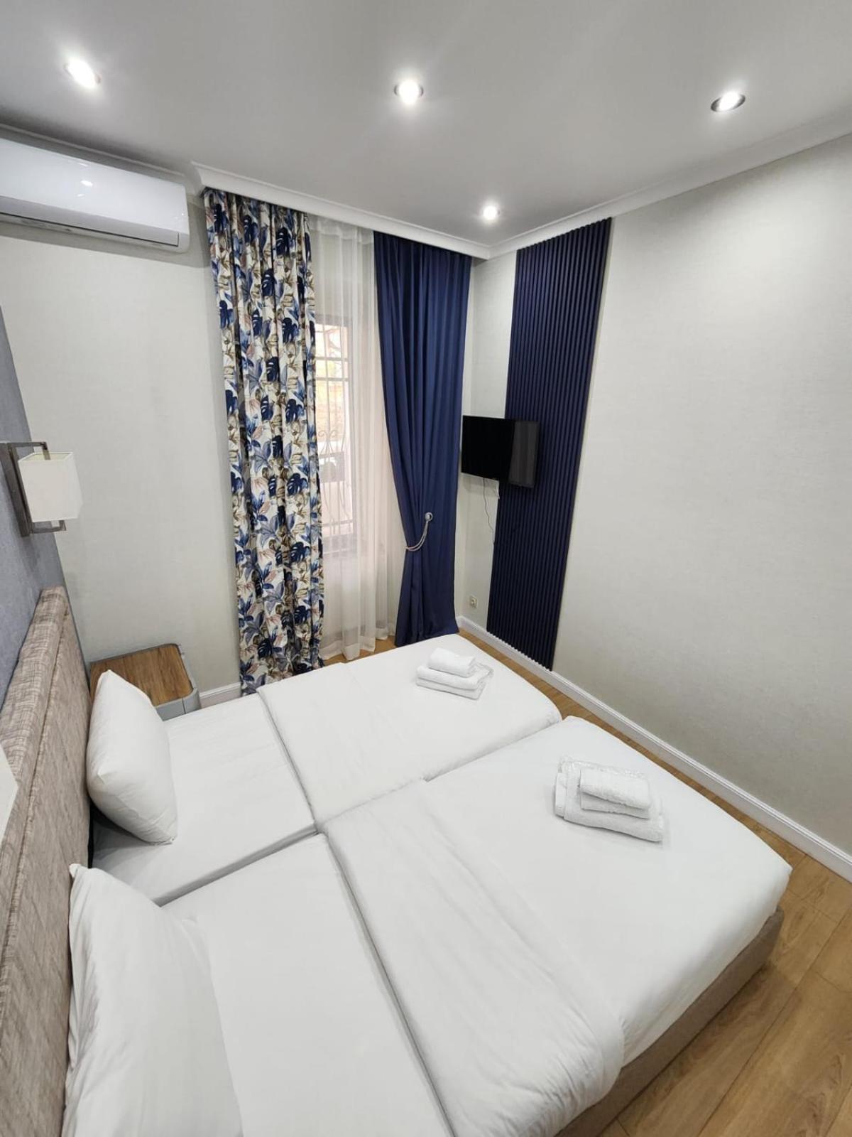 Marita Hotel Tbilisi Buitenkant foto