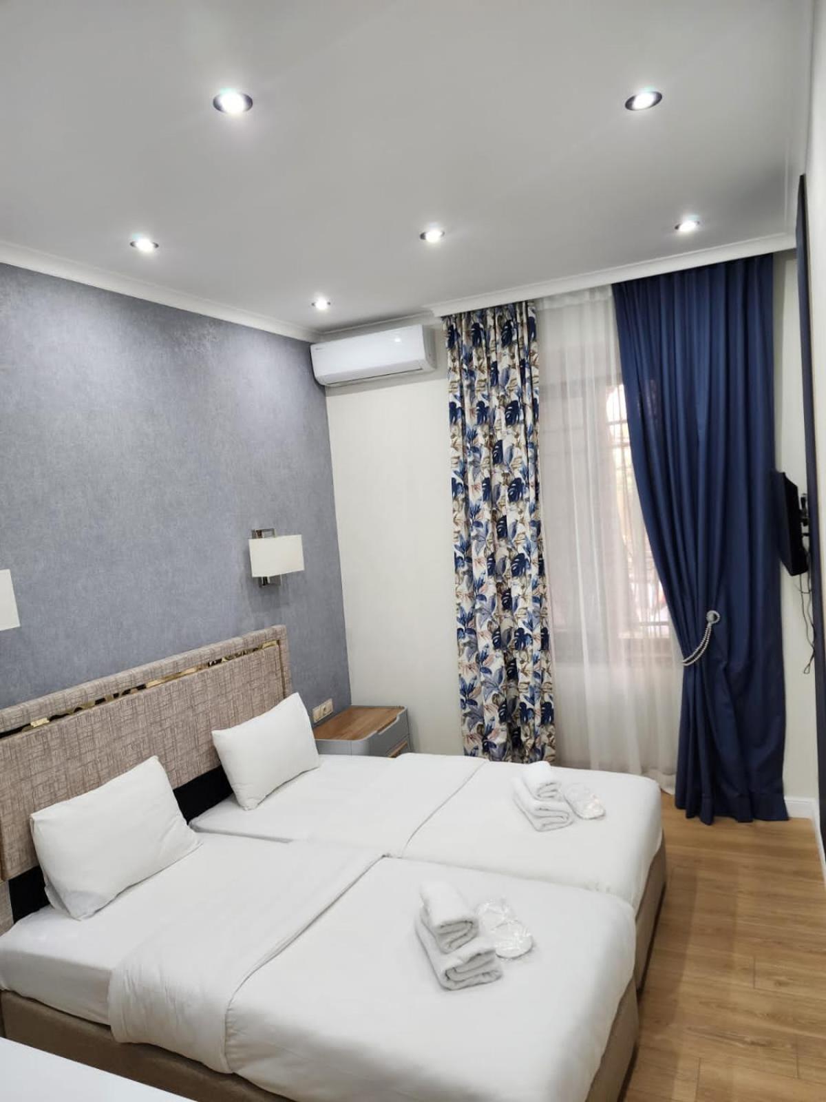 Marita Hotel Tbilisi Buitenkant foto